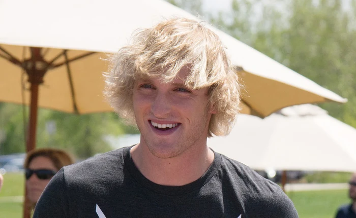 YouTuber đình đám Logan Paul lên tiếng xin lỗi vì đã đăng tải đoạn video quay cảnh thi thể của một người tự tử tại Nhật Bản