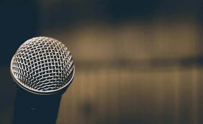 Hàng trăm ứng dụng Android và iOS đang lợi dụng micro của smartphone để thu thập dữ liệu về thói quen xem TV của người dùng