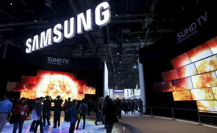 Samsung vẫn là ông trùm trên phân khúc TV cao cấp, một mình chiếm tới gần 30% thị phần toàn thị trường