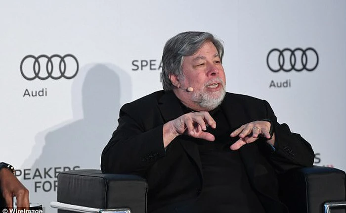 Đồng sáng lập Apple: “Trí tuệ nhân tạo sẽ không bao giờ đủ thông minh để điều khiển một chiếc ô tô”