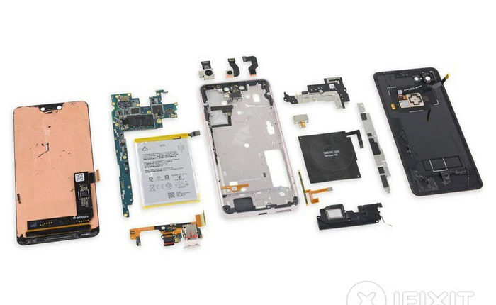 Màn hình Pixel 3 XL được đánh giá đẹp nhất thế giới hóa ra cũng là do Samsung sản xuất, không phải LG
