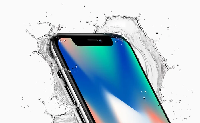 Một iFan khoe iPhone X rơi xuống biển 8 tiếng liền mà vẫn hoạt động bình thường được