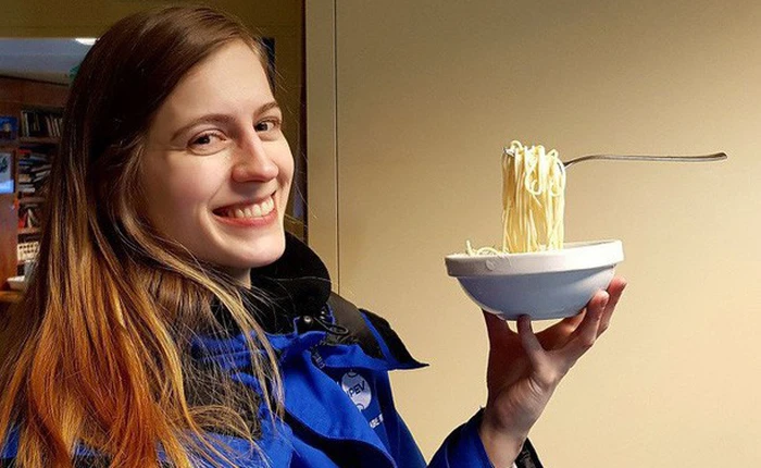 Cuộc sống đảo lộn ở Nam Cực: vi khuẩn cũng "chết cóng", cư dân không được đi tiểu trong lúc tắm