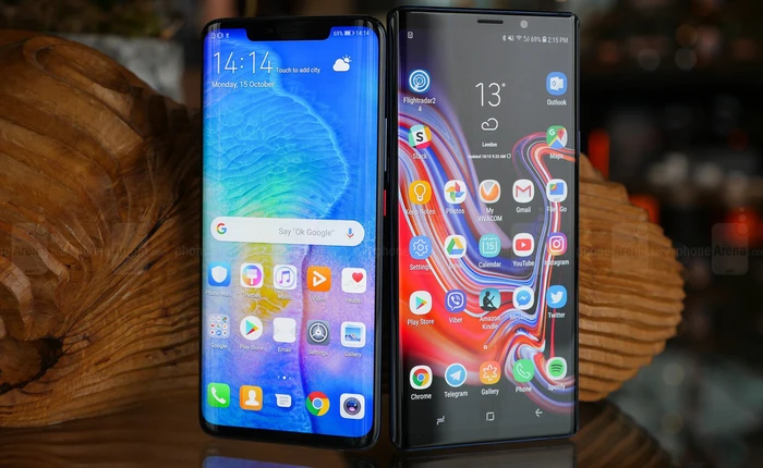 Cuộc chiến khuyến mãi ở phân khúc 20 triệu: Mua Galaxy Note9 tặng TV, mua Huawei Mate 20 tặng đồng hồ 6,5 triệu