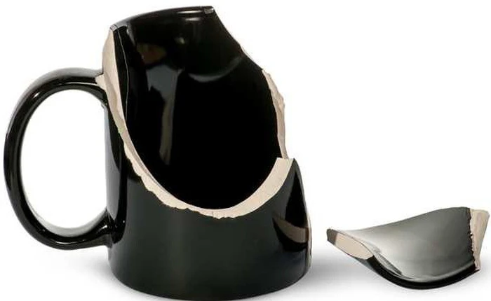 2 năm qua, lực lượng Không quân Mỹ làm vỡ 7 tỷ rưỡi tiền cốc uống nước