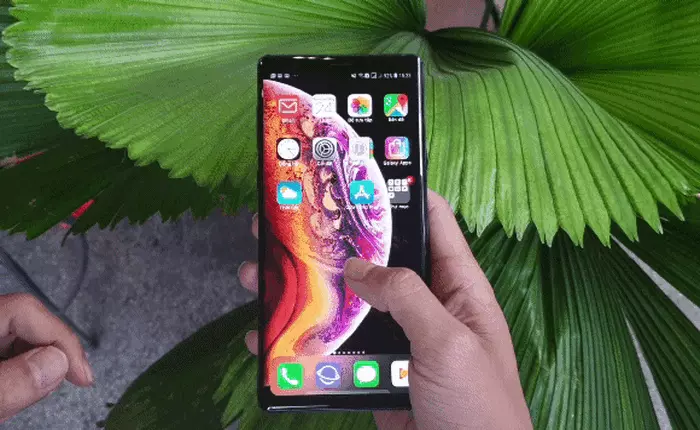 2 bước đơn giản để cosplay Galaxy Note9 thành iPhone XS Max