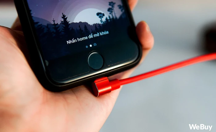 Lo gì sạc iPhone đứt gãy khi đã có cáp đầu L này, giá chỉ 60.000 đồng mà bền bỉ không ngờ!