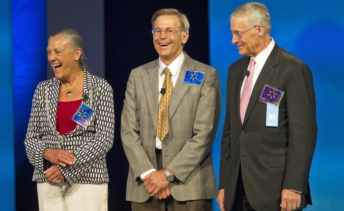 "Không ai giàu 3 họ, không ai khó 3 đời", ngoại trừ 20 gia tộc giàu không thể tin nổi này