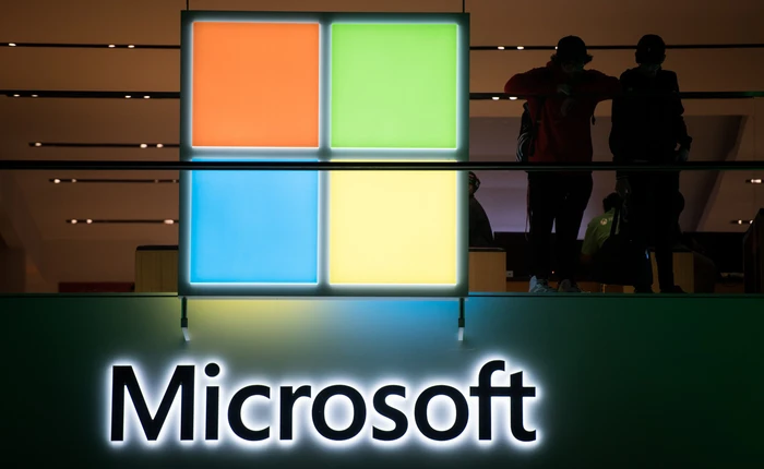 Microsoft tìm được nhà cung cấp chip FPGA mới cho đám mây Azure, cắt một nửa đơn hàng từ Intel