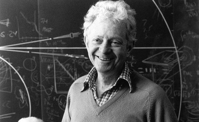 Nhà Vật lý học lỗi lạc, cha đẻ của cụm từ "hạt của Chúa", đã qua đời ở tuổi 96