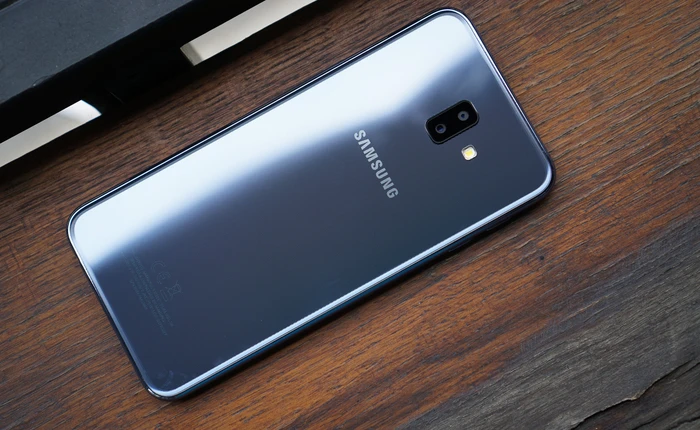 Trải nghiệm Galaxy J6+ vừa ra mắt của Samsung: giao diện giống Note9, hoàn thiện tốt, vị trí đặt cảm biến vân tay tốt hơn