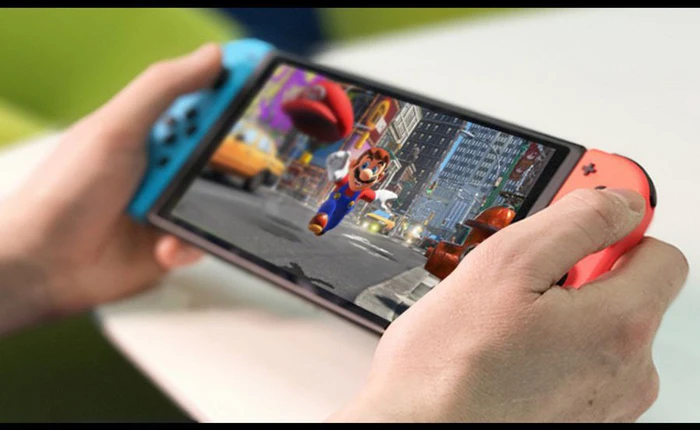 Nhờ có Nintendo Switch, anh chàng này đã phát hiện ra một khối u ở trong lòng bàn tay mình