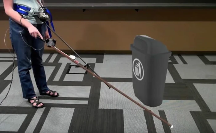 Microsoft phát triển cây gậy dò đường thực tế ảo cực độc đáo dành riêng cho những người khiếm thị