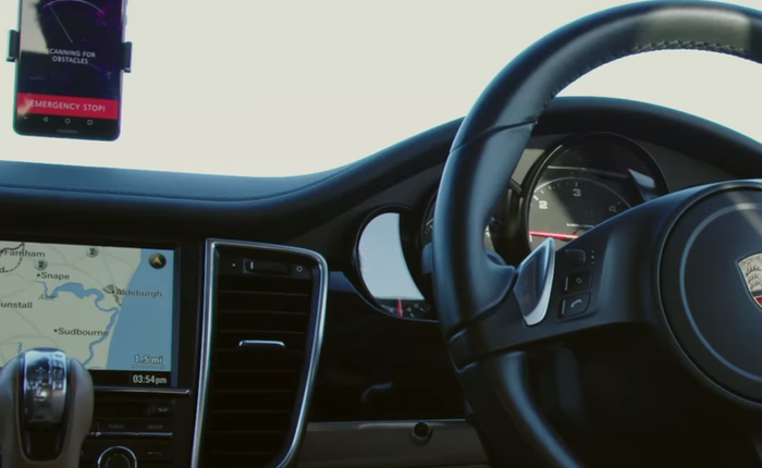 Huawei sử dụng công nghệ AI của Mate 10 Pro để điều khiển xe không người lái