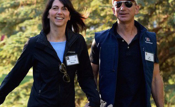 Người đàn ông giàu nhất thế giới đối xử với vợ thế nào?