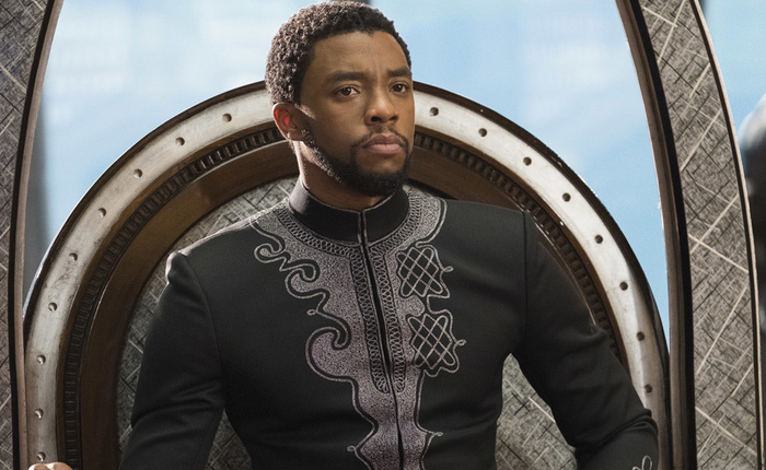 Hai phiên bản vua T'chaka, giày Nike và những "easter egg" thú vị cất giấu trong Black Panther