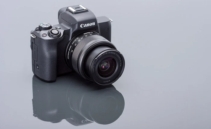 Canon ra mắt EOS M50: máy ảnh mirrorless cảm biến 24 MP, quay video 4K, chụp liên tiếp 10 fps, giá 780 USD