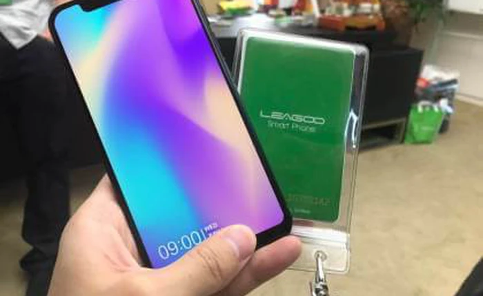 Nhà sản xuất Trung Quốc ra mắt smartphone thiết kế y hệt iPhone X, đặt tên là S9, chạy Android, giá chỉ 150 USD