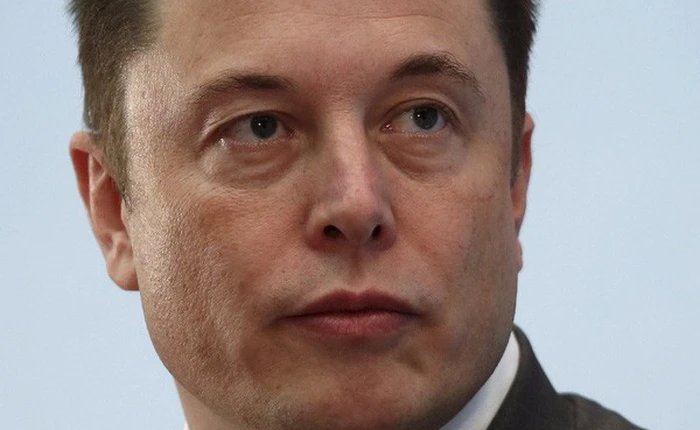 Lý do Elon Musk không nghỉ phép bao giờ: Hai lần đi chơi thì một lần bị giáng chức, lần khác ốm tưởng chết, và lần nào cũng có tên lửa bị nổ cả!