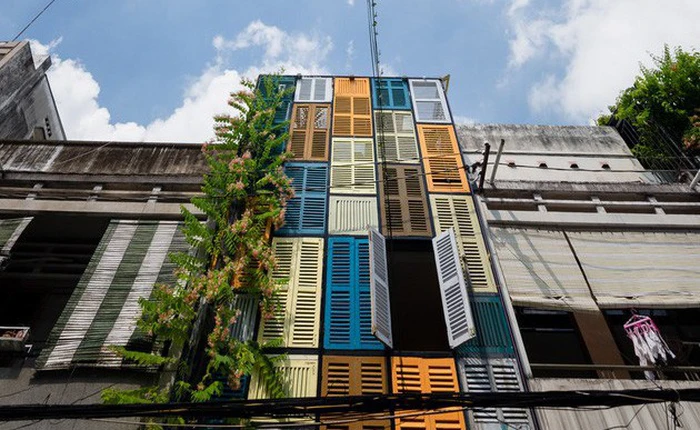 Nằm nghe nắng mưa qua những ô cửa đa sắc của ngôi nhà độc đáo ở Quận 3 Sài Gòn