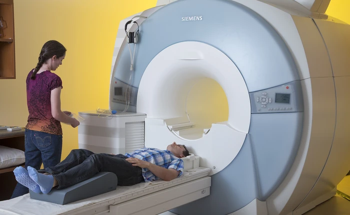 Tình bạn có thể đo được bằng một cỗ máy, và đây là cách các nhà khoa học làm điều đó