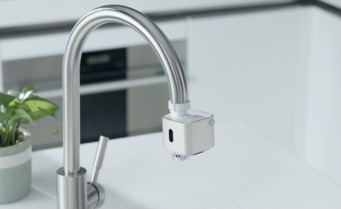 Autowater - Thiết bị có khả năng biến vòi nước tại nhà bạn thành vòi nước tự động như trong trung tâm thương mại