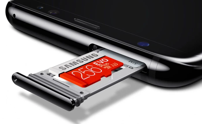 Nên mua smartphone bộ nhớ trong lớn hay lắp thêm thẻ nhớ để tiết kiệm chi phí?