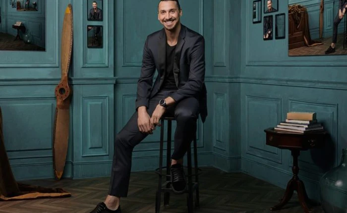 Từ bỏ iPhone 7, siêu sao Zlatan Ibrahimovic chuyển sang sử dụng Samsung Galaxy S9