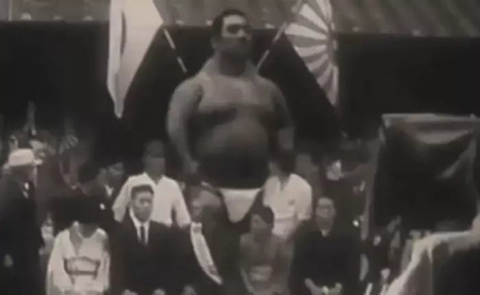 Giải mã bí ẩn về đoạn video "người khổng lồ" tại Nhật Bản năm 1890