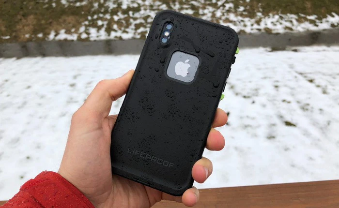 Chiếc ốp lưng này sẽ biến iPhone X vốn “mỏng manh dễ vỡ” của bạn thành cỗ xe tăng chống hầu hết mọi loại va đập