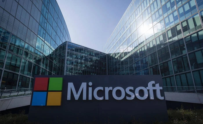 Microsoft dự định sử dụng máy bay thương mại để phủ sóng Internet toàn cầu