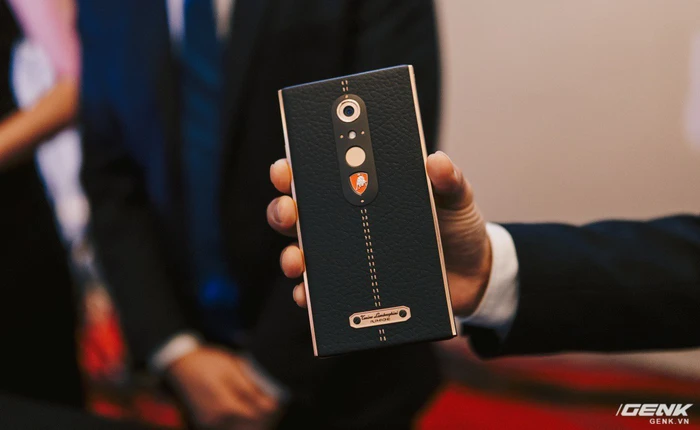 Ra mắt Lamborghini Alpha One tại Việt Nam: Siêu smartphone từ thương hiệu siêu xe, giá dự kiến 55 triệu đồng