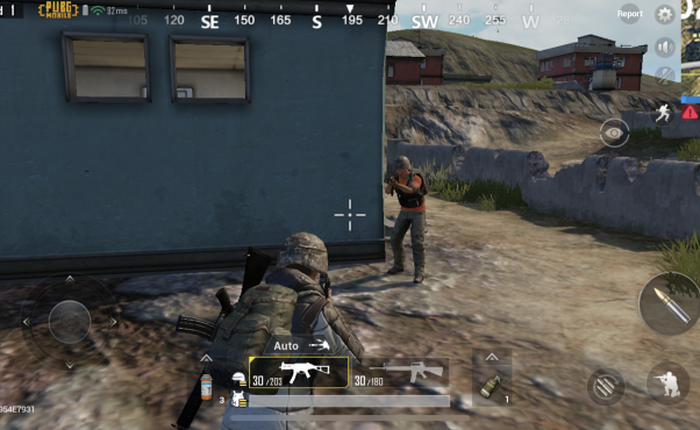 Game thủ PUBG Mobile: "Trong game toàn bot, ăn cơm gà là điều đương nhiên"