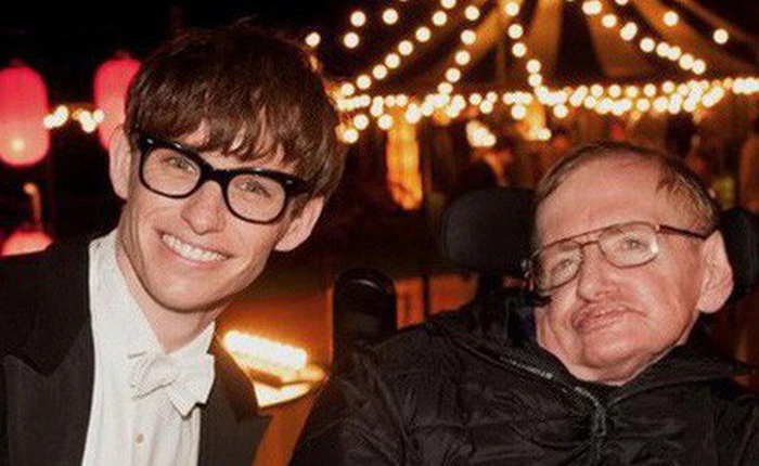 12 lần khoa học và nghệ thuật gặp nhau dưới cái tên Stephen Hawking