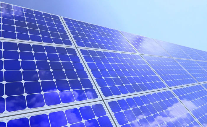 SoftBank và Saudi Arabia xây dựng trang trại năng lượng mặt trời lớn nhất thế giới