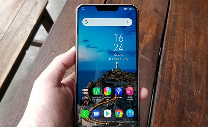 Trên tay ASUS Zenfone 5 đầu tiên tại Việt Nam: Màn hình có đột phá, chất lượng hoàn thiện đã tốt hơn nhiều
