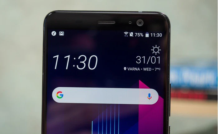 Doanh thu hàng tháng của HTC xuống mức thấp nhất trong 13 năm qua