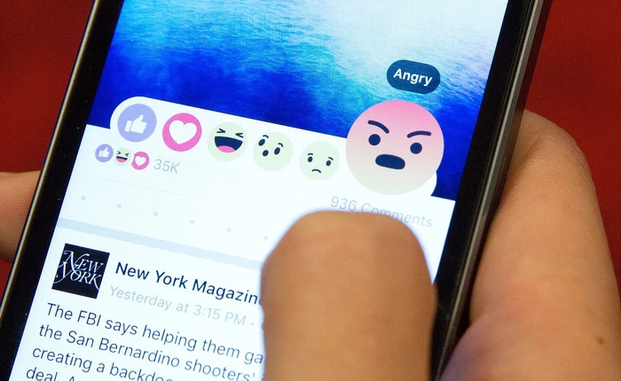 Phẫn nộ trước bê bối rò rỉ dữ liệu, nhân viên Facebook người yêu cầu được chuyển bộ phận, người nghỉ việc