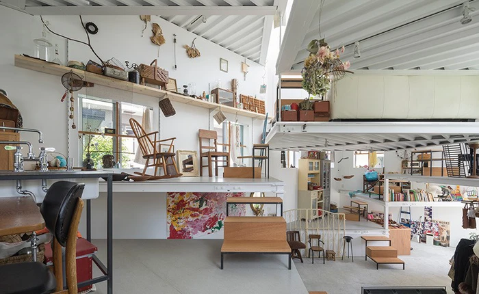 Nhờ kiểu xếp tầng cực linh hoạt, kiến trúc sư Nhật "nhồi" được 7 tầng sử dụng vào độ cao chỉ bằng 2 tầng nhà