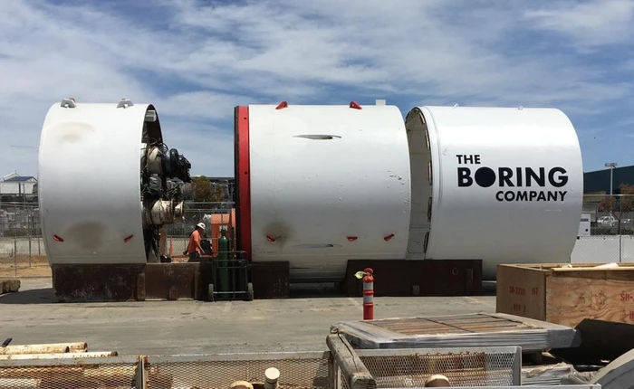 "Công ty Nhạt nhẽo" của Elon Musk vừa huy động được 113 triệu USD cho dự án đào hầm và Hyperloop