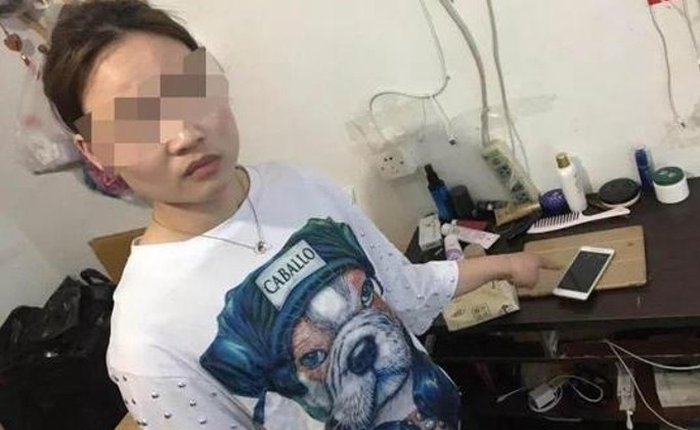 Nhặt được smartphone không cài mật khẩu lại có sẵn Alipay, người phụ nữ đi mua sắm "điên cuồng" rồi bị bắt