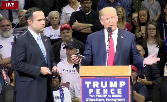 Câu chuyện về Dan Scavino Jr. - người đàn ông kiếm bộn tiền nhờ viết những dòng Twitter cho Tổng thống Donald Trump