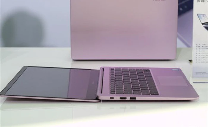 Cận cảnh Honor MagicBook, bản sao cấu hình mạnh giá rẻ của MacBook Pro