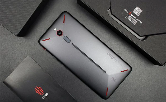 Cận cảnh smartphone chuyên game Nubia Red Magic, thua Xiaomi Black Shark về hiệu năng nhưng thiết kế đẹp và giá rẻ hơn
