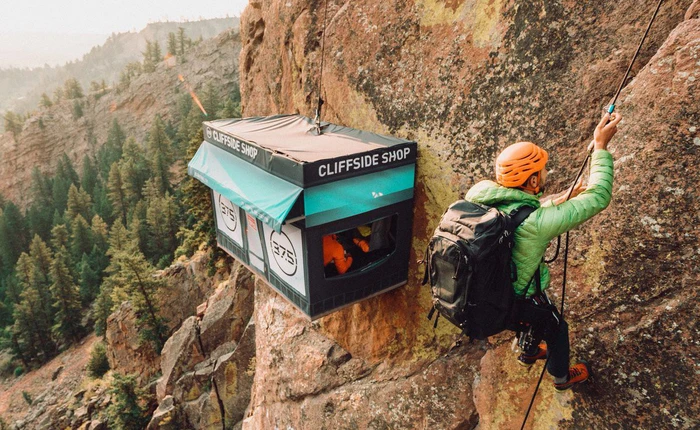 Cửa hàng tiện lợi không dành cho người yếu tim: Nằm ở độ cao gần 2000 mét nhưng tất cả hàng hóa đều miễn phí