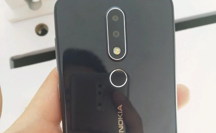 Lộ ảnh thực tế Nokia X: Thiết kế tai thỏ, viền màn hình mỏng, camera kép, có thể có cảm biến vân tay dưới màn hình