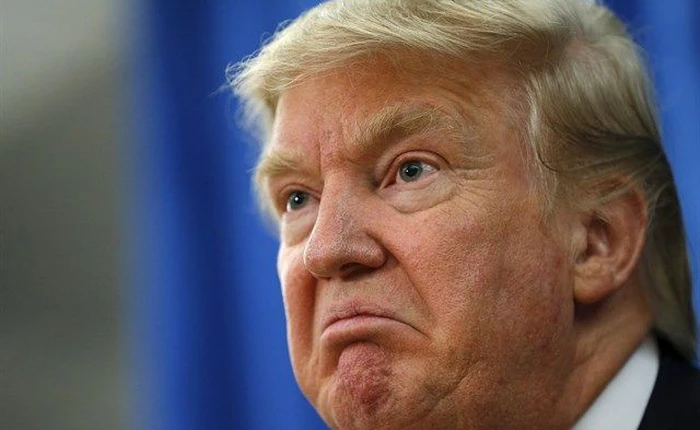 Các nhà phân tích của Wall Street: Đừng nghe những gì Tổng thống Trump nói, cứ mua cổ phiếu của Amazon đi