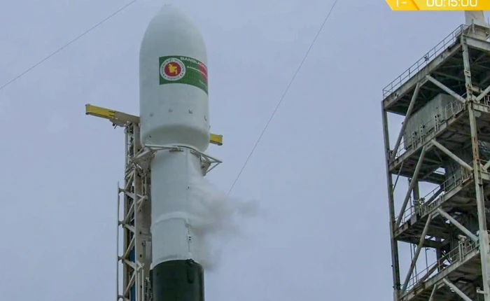 Kế hoạch phóng phiên bản cuối cùng của tên lửa Falcon 9 bị máy tính hủy bỏ ở phút cuối, SpaceX vẫn chưa tìm ra nguyên nhân