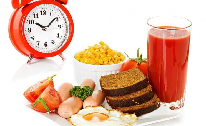 Vừa ăn xong một bữa, bạn nên đợi bao lâu để ăn bữa tiếp theo?