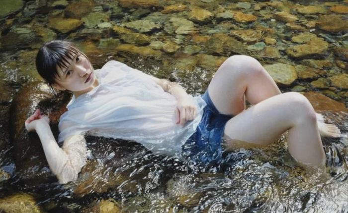 Internet thích thú với cô gái Nhật đẹp như tranh vẽ nhưng tìm thế nào cũng không ra danh tính